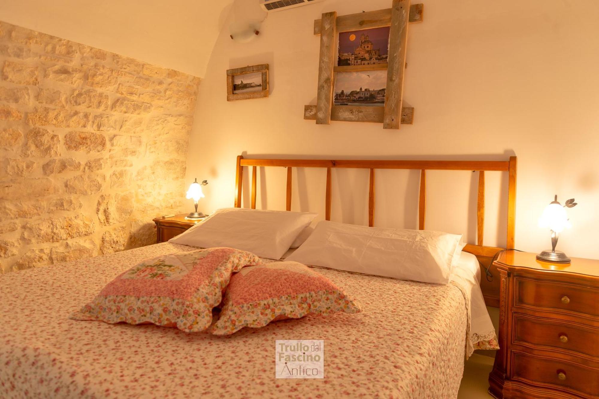Trullo Dal Fascino Antico Villa Locorotondo Dış mekan fotoğraf